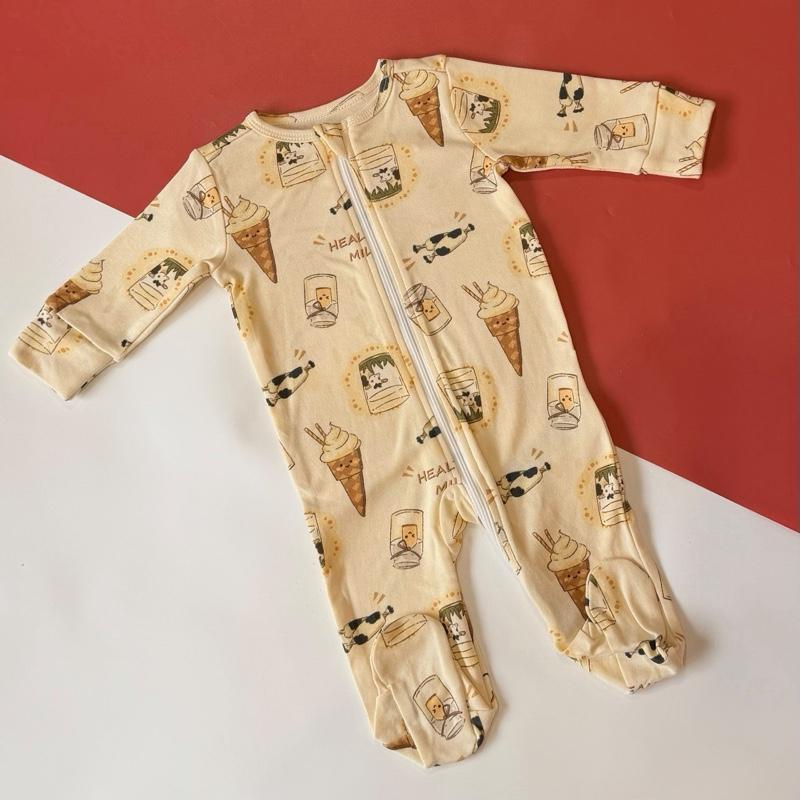 Pekkle cotton baby sleepsuit with socks, Milk design