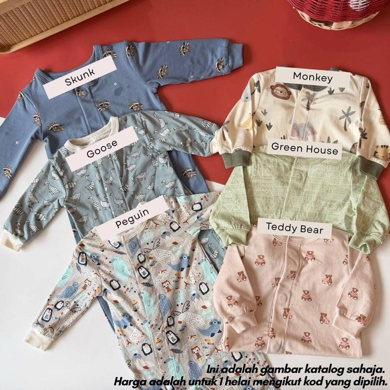 Magnetic newborn baby sleepsuit, Goose design